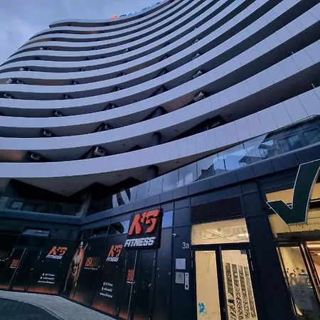 アパート Mali Princ Pupin Palace ノヴィ・サド